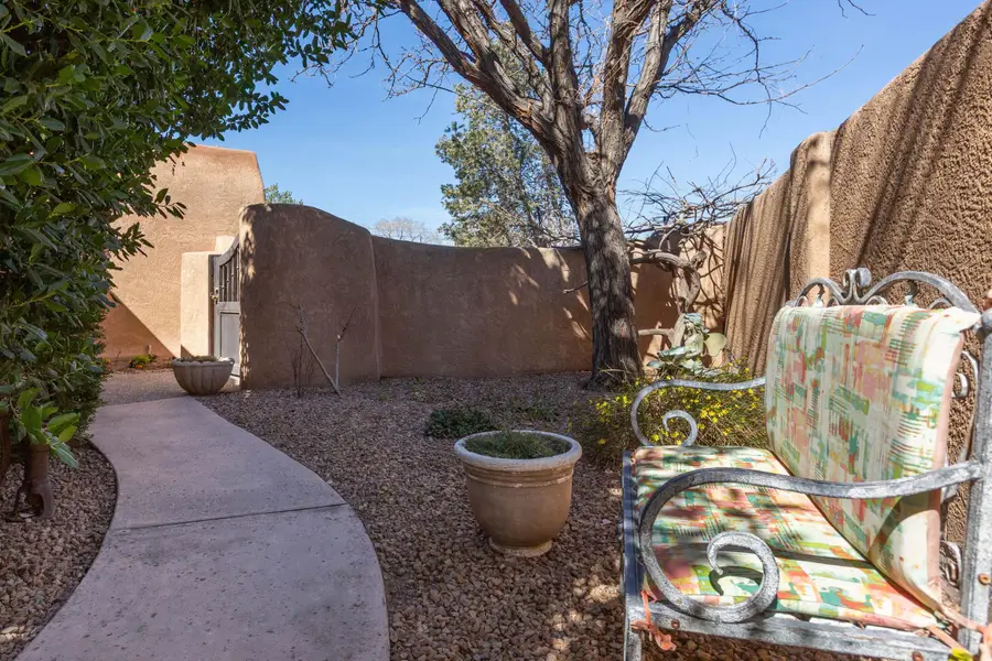 1904 San Rio Court Nw, Albuquerque, NM 87107 - #3