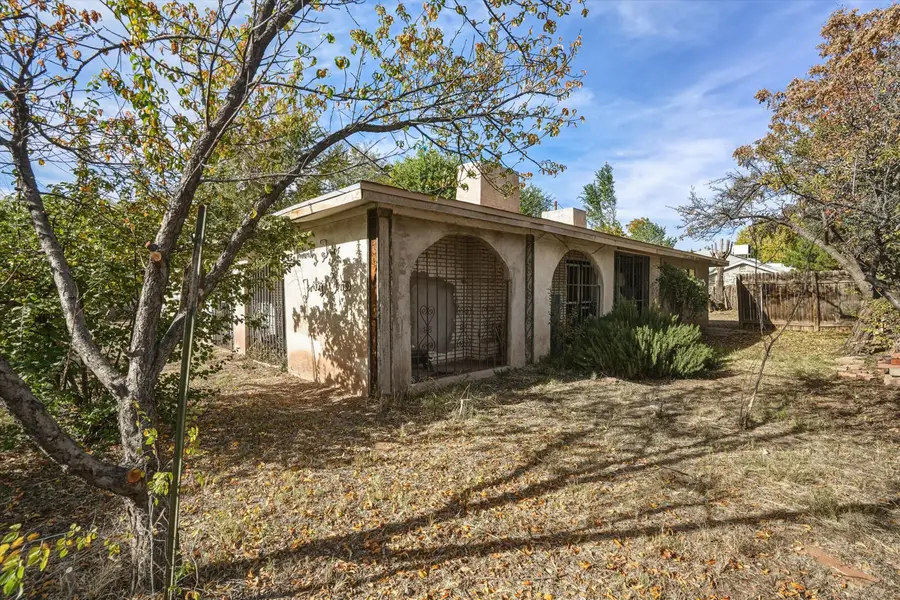 2241 San Ygnacio Road Sw, Albuquerque, NM 87105 - #2