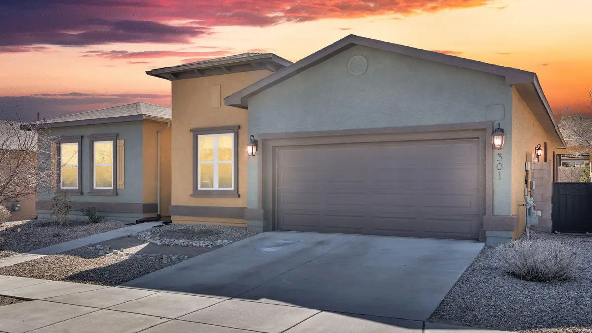 301 Zuni River Circle Sw, Los Lunas, NM 87031 - #1