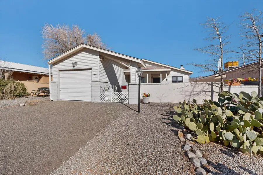 4848 Platinum Loop Ne, Rio Rancho, NM 87124 - #3