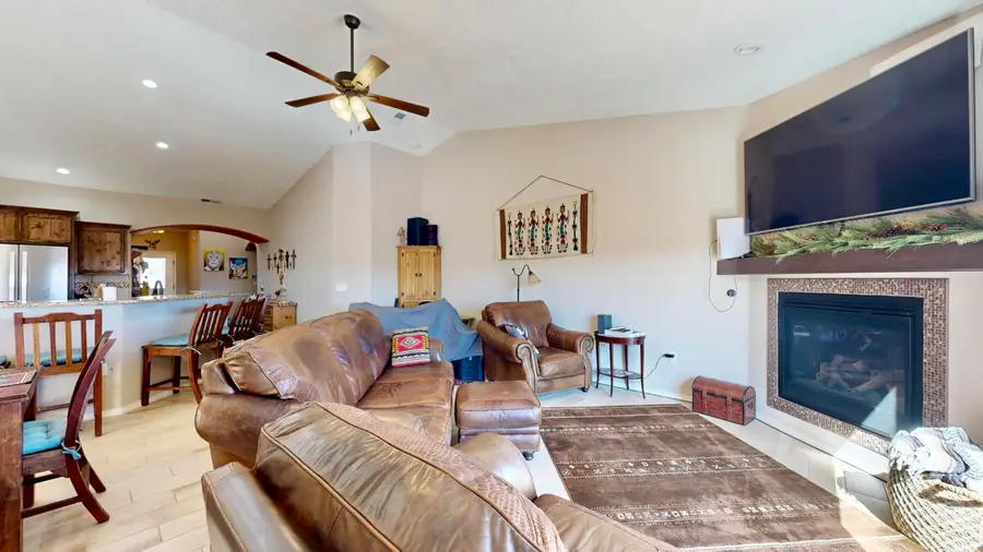 2260 Firewheel Avenue Sw, Los Lunas, NM 87031 - #3