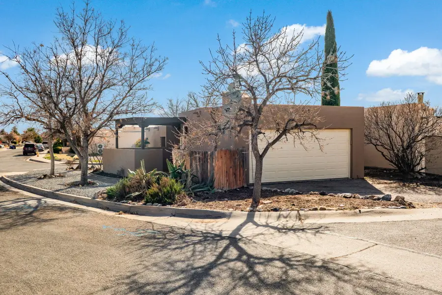 8417 Racheleigh Road Ne, Albuquerque, NM 87109 - #3