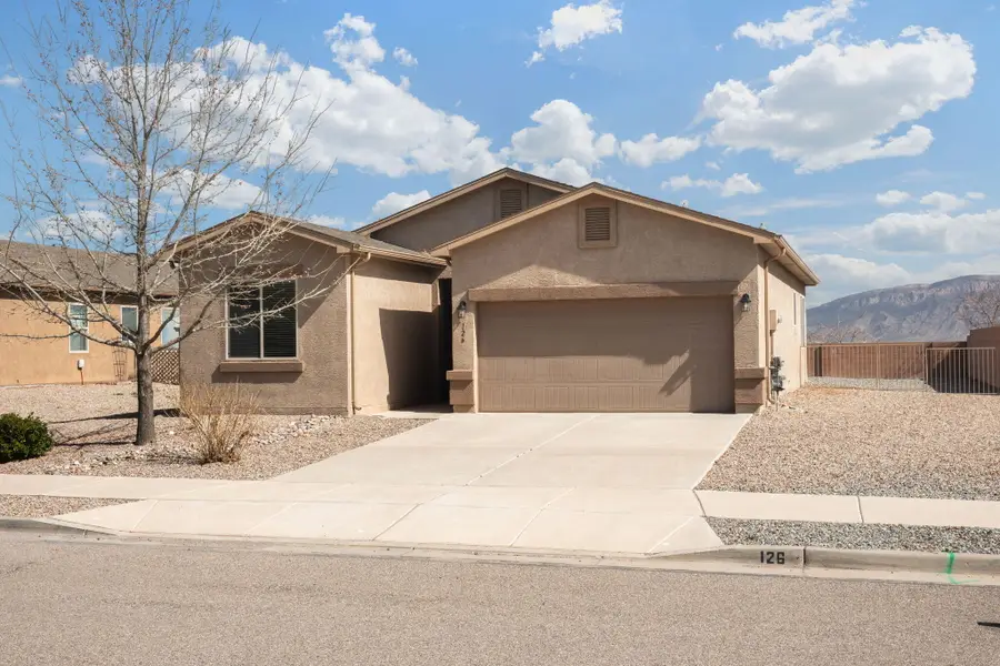 126 Landing Trail Ne, Rio Rancho, NM 87124 - #2