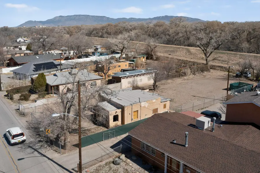 1650 La Vega Drive Sw, Albuquerque, NM 87105 - #3