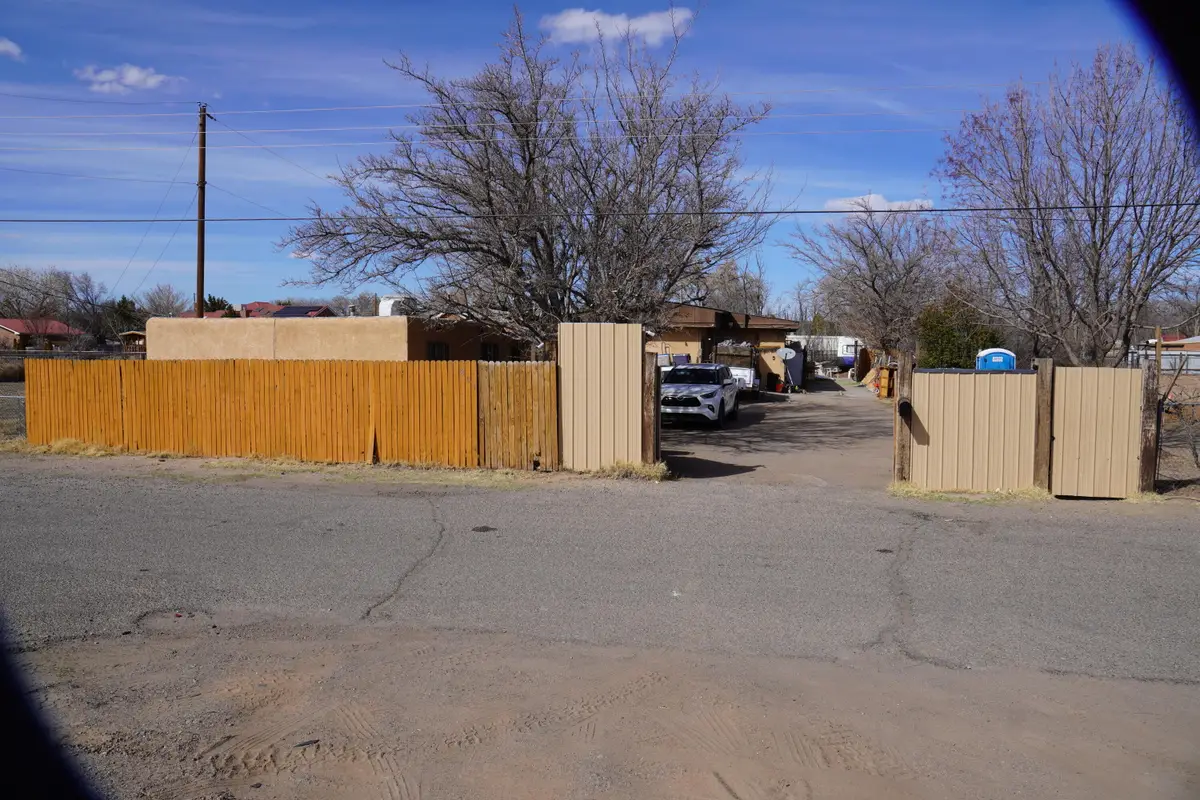 2801 Rio Bravo Boulevard Sw, Albuquerque, NM 87105 - #1
