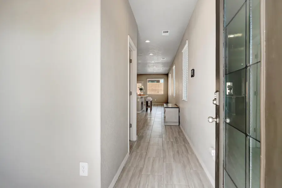 905 Tazanita Loop Se, Rio Rancho, NM 87124 - #3