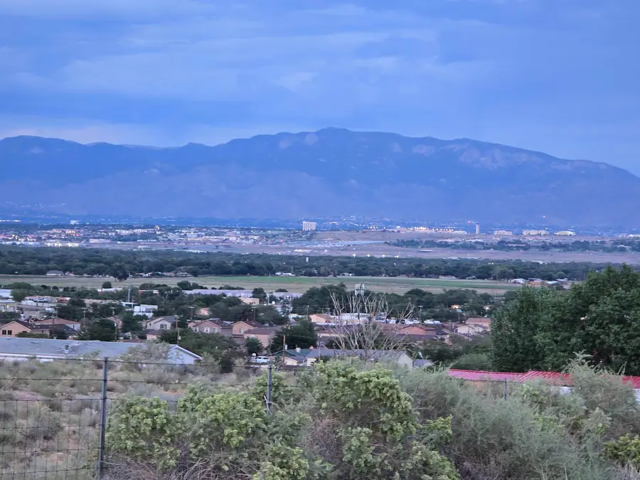 3730 Lisa Road Sw, Albuquerque, NM 87121 - #2