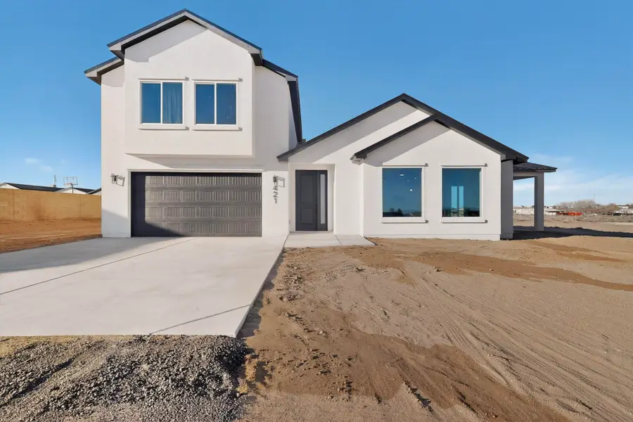 421 9th Avenue Ne, Rio Rancho, NM 87124 - #3