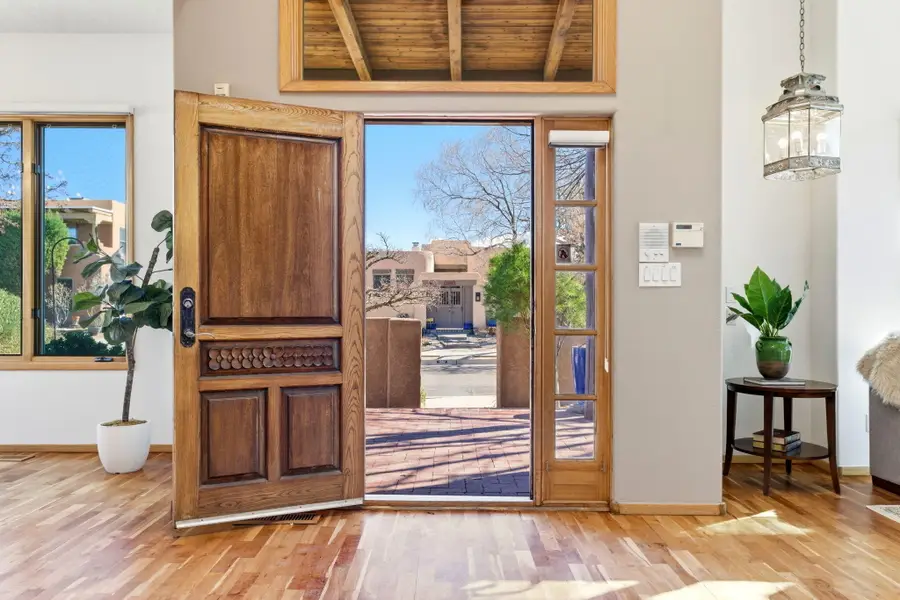 1901 Via Del Sol Ne, Albuquerque, NM 87110 - #3