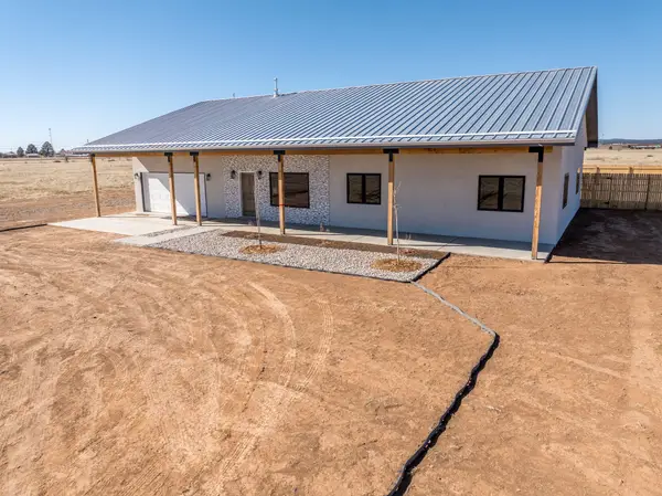 6 Lobo Drive, Moriarty, NM 87035