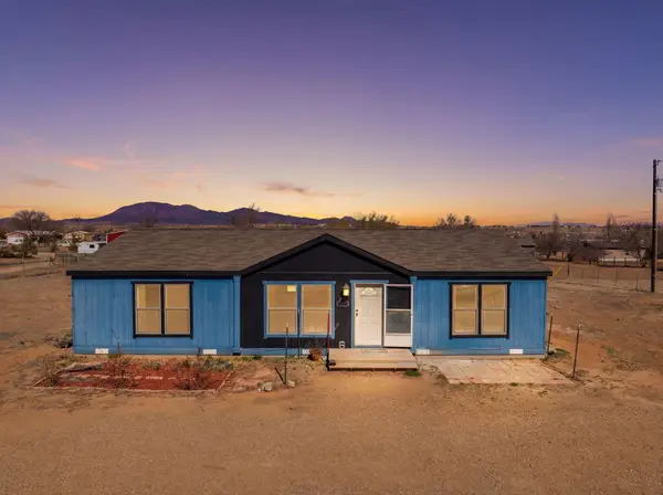 6 Thunder Chief Lane, Edgewood, NM 87015