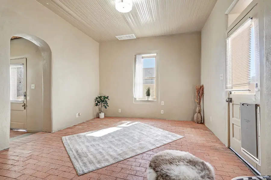 5110 Guadalupe Trail Nw, Albuquerque, NM 87107 - #3