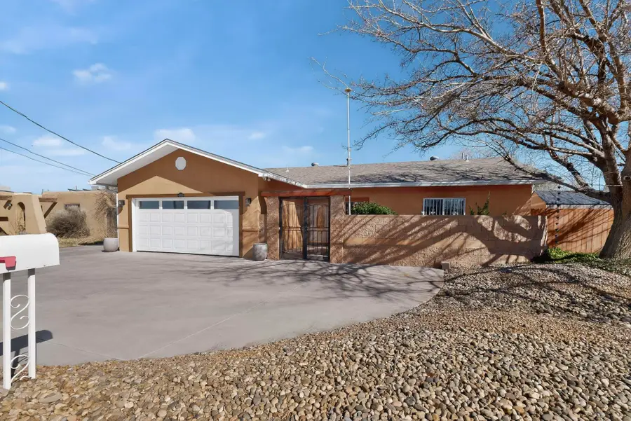 4416 San Isidro Street Nw, Albuquerque, NM 87107 - #3