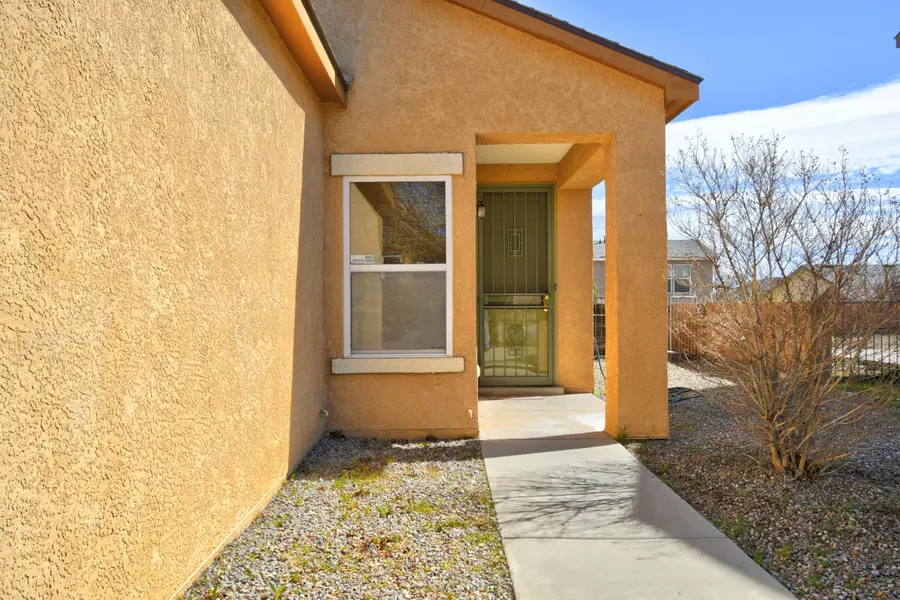 2916 Mckinnon Way Sw, Albuquerque, NM 87121 - #2