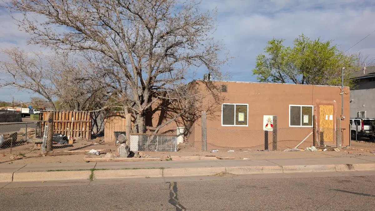 501 Veranda Road Nw, Albuquerque, NM 87107 - #1