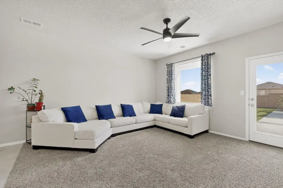 10748 Caresso Loop Sw, Albuquerque, NM 87121 - #3