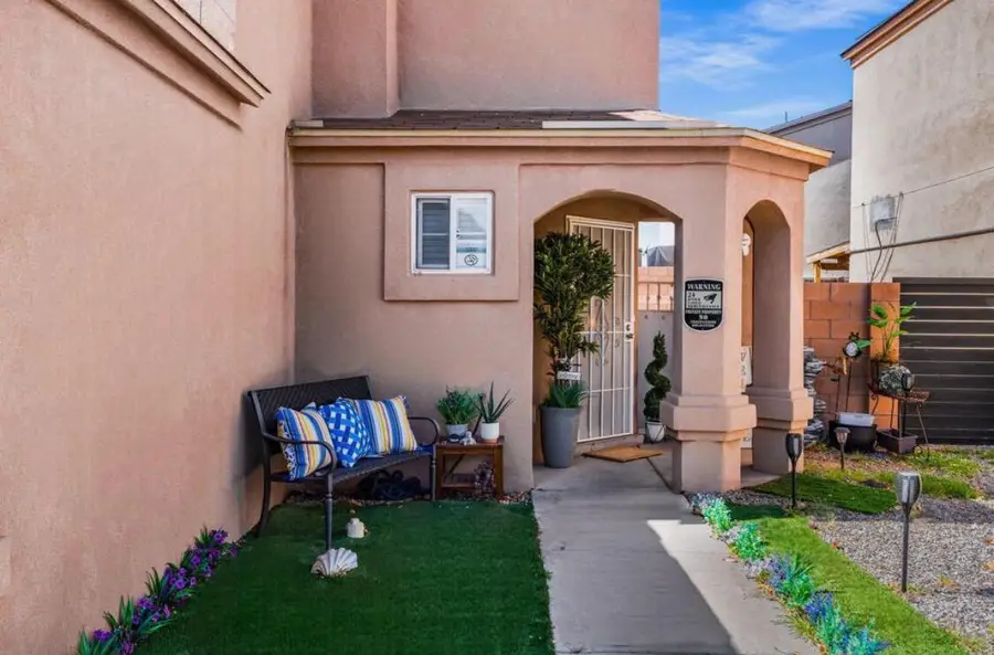 1027 Cassandra Street Sw, Albuquerque, NM 87121 - #3
