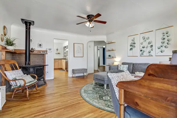 936 Palomas Drive Se, Albuquerque, NM 87108