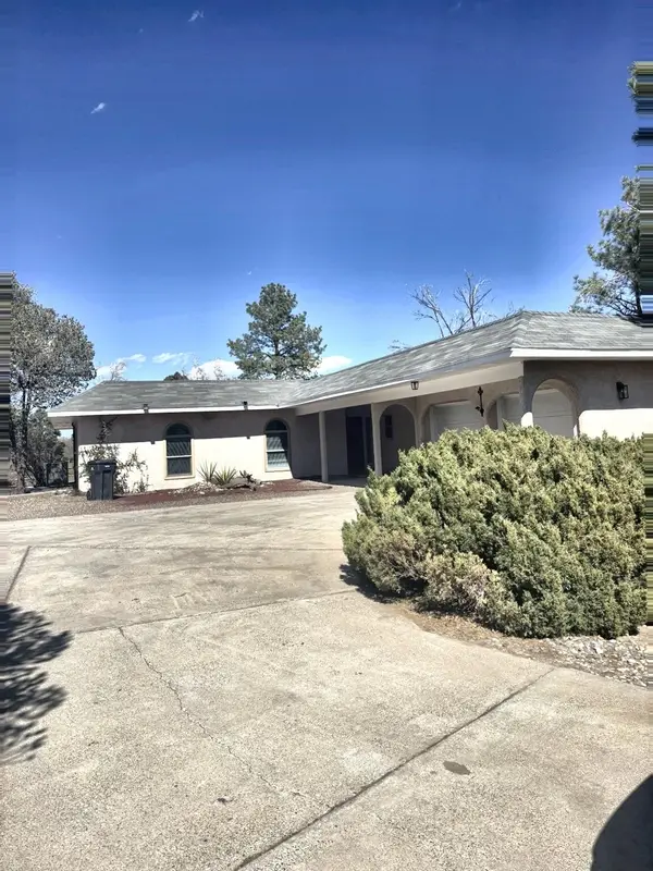 5119 Justin Drive Nw, Albuquerque, NM 87114