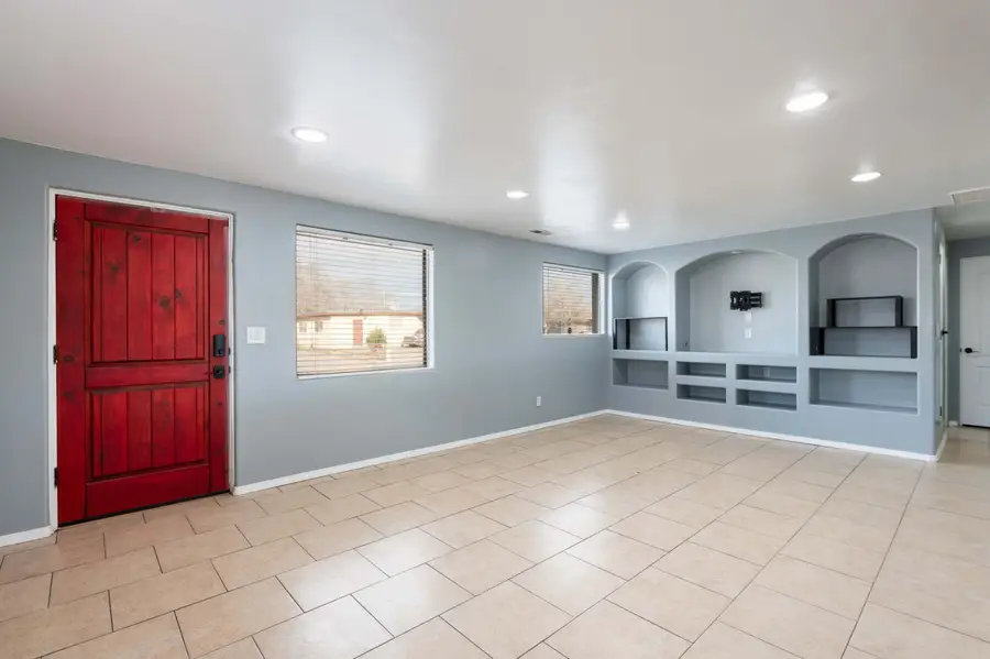 1528 55th Street Nw, Albuquerque, NM 87105 - #3