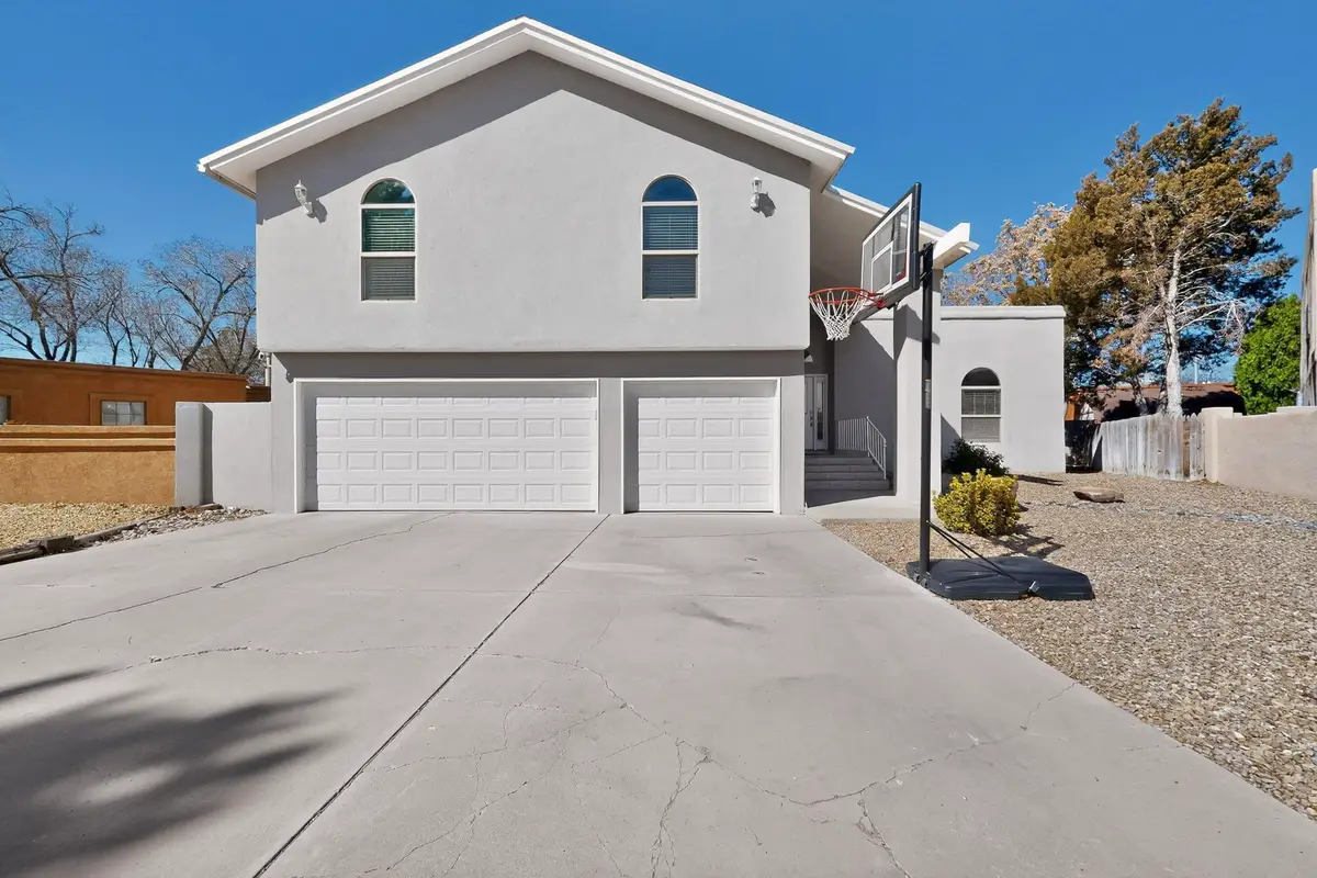4000 Amy Kay Court Nw, Albuquerque, NM 87107 - #1