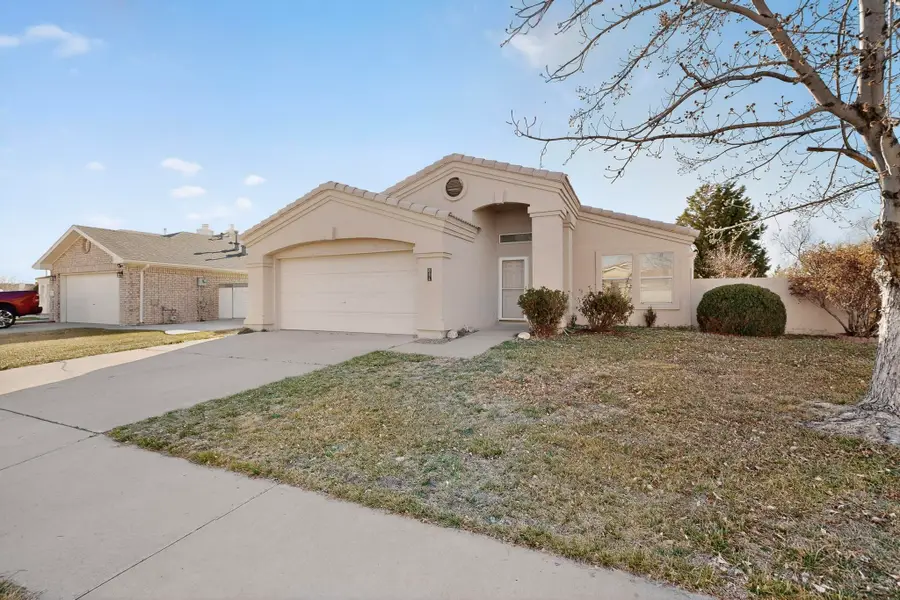 811 Bryce Canyon Street Se, Albuquerque, NM 87123 - #2