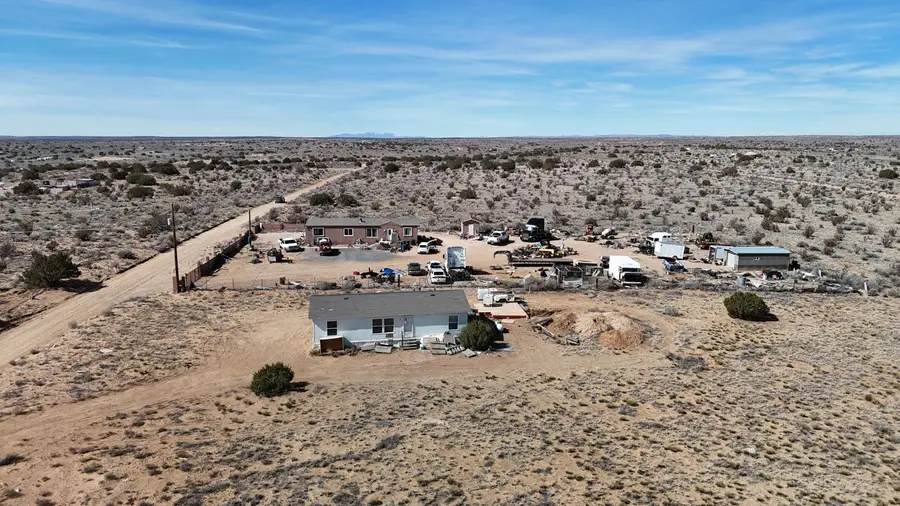 3419 10th Avenue Nw, Rio Rancho, NM 87124 - #3