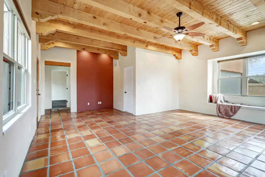 2401 Kestrel Court Nw, Albuquerque, NM 87107 - #2