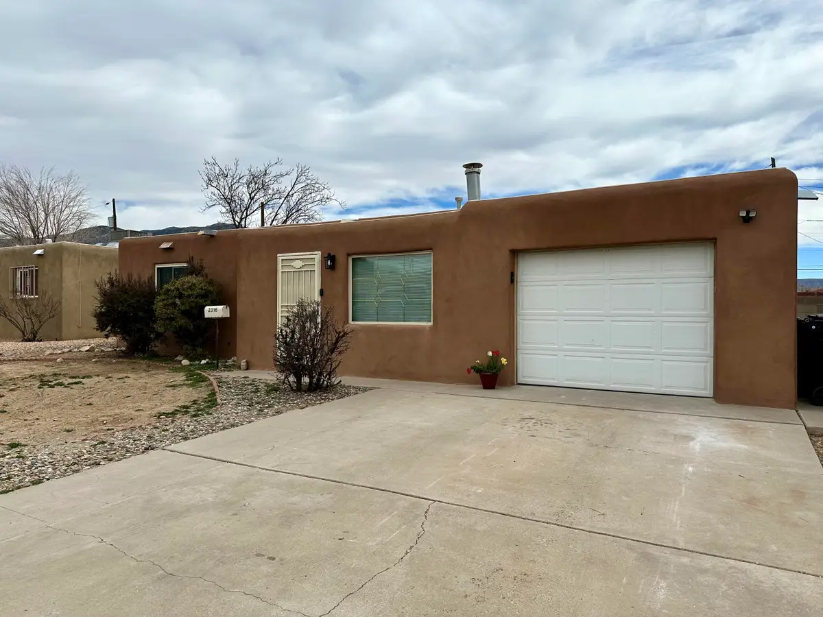 2316 Britt Street Ne, Albuquerque, NM 87112 - #1