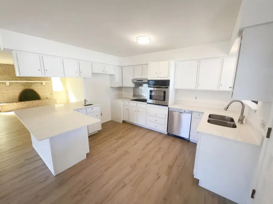 1229 Kirby Street Ne, Albuquerque, NM 87112 - #2