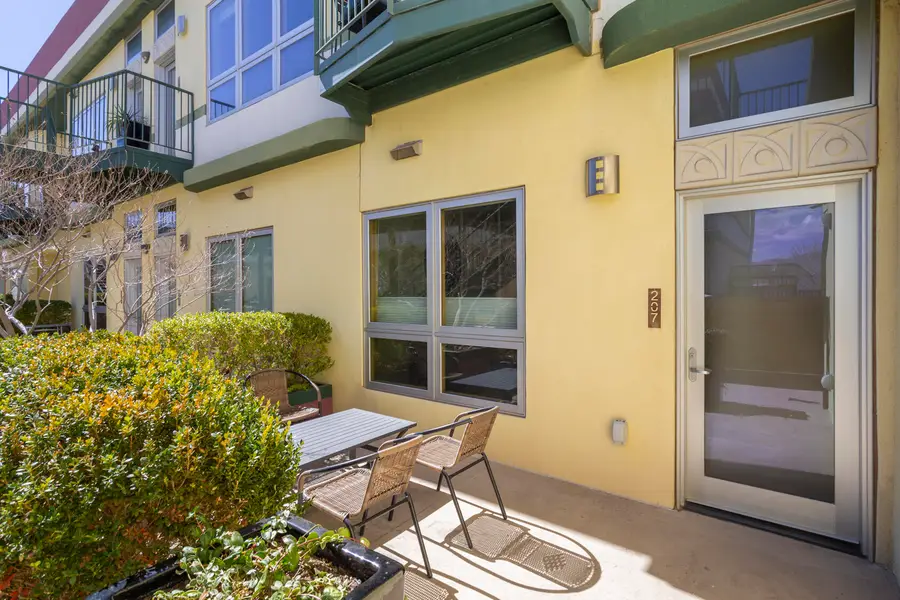 110 Richmond Drive Se #UNIT 207, Albuquerque, NM 87106 - #3