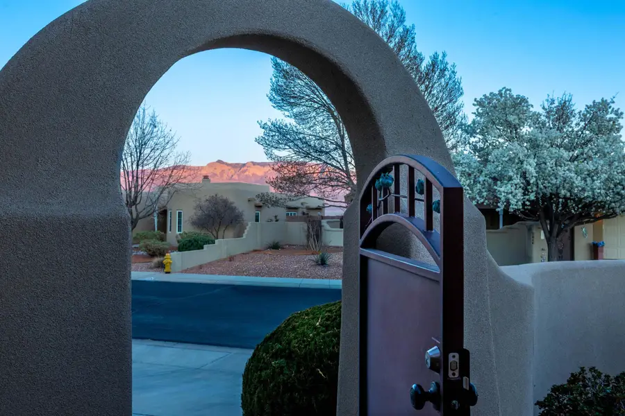 1047 Joshua Drive Se, Rio Rancho, NM 87124 - #3