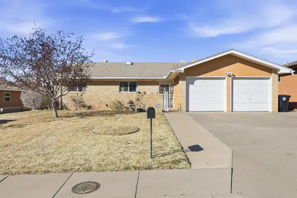 12209 S Phoenix Avenue Ne, Albuquerque, NM 87112