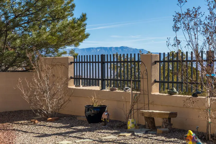 2635 Vista Manzano Loop Ne, Rio Rancho, NM 87144 - #2