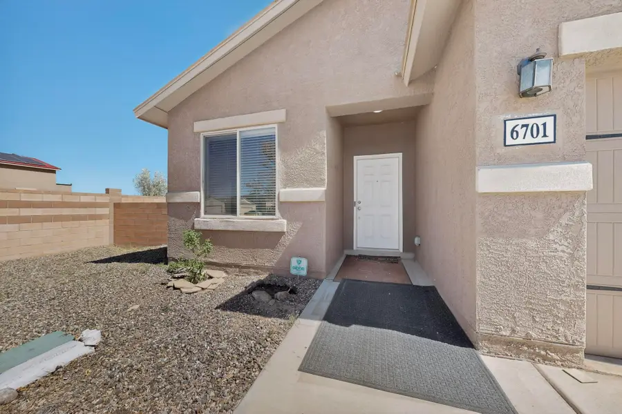 6701 Mountain Hawk Loop Ne, Rio Rancho, NM 87144 - #3