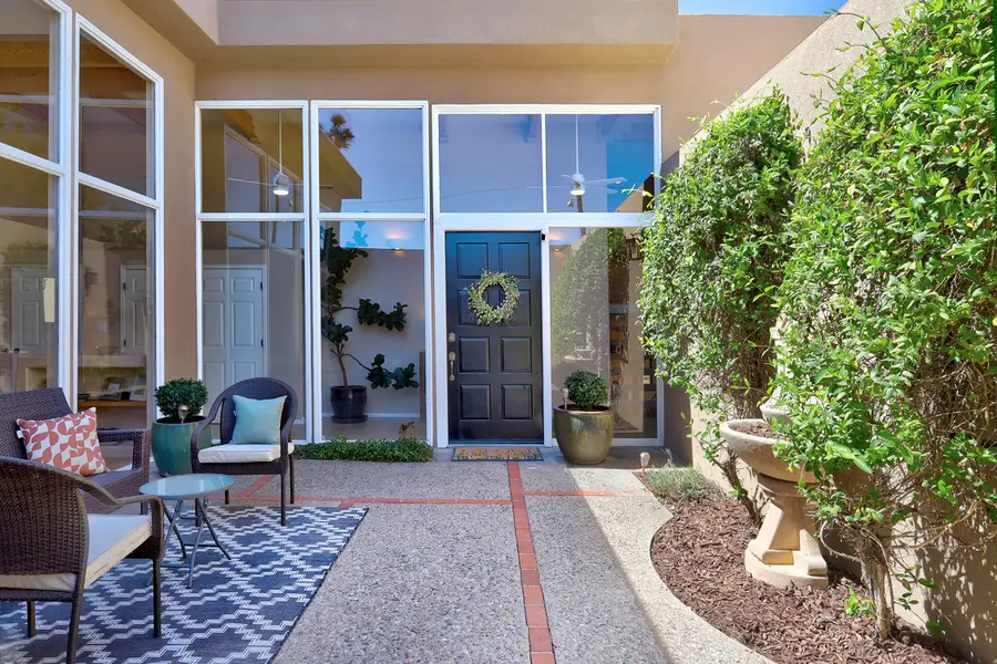 1815 Princeton Drive Ne, Albuquerque, NM 87106 - #3