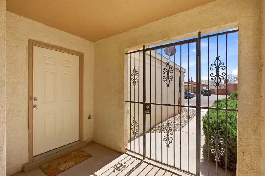 1817 Peach Road Ne, Rio Rancho, NM 87144 - #3