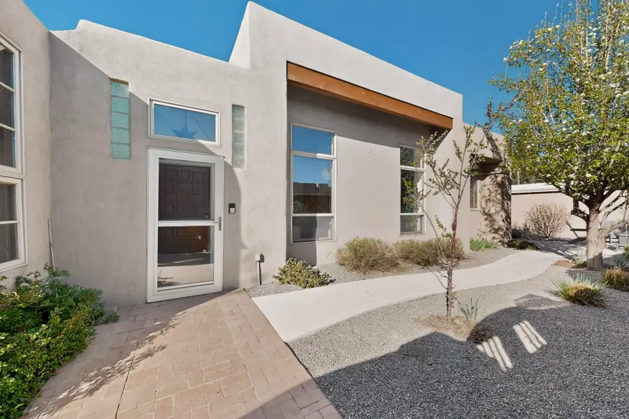 5118 Guadalupe Trail Nw, Albuquerque, NM 87107 - #2