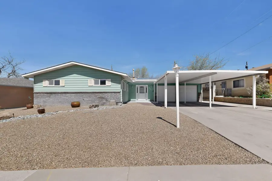 9605 Dona Marguerita Avenue Ne, Albuquerque, NM 87111 - #2