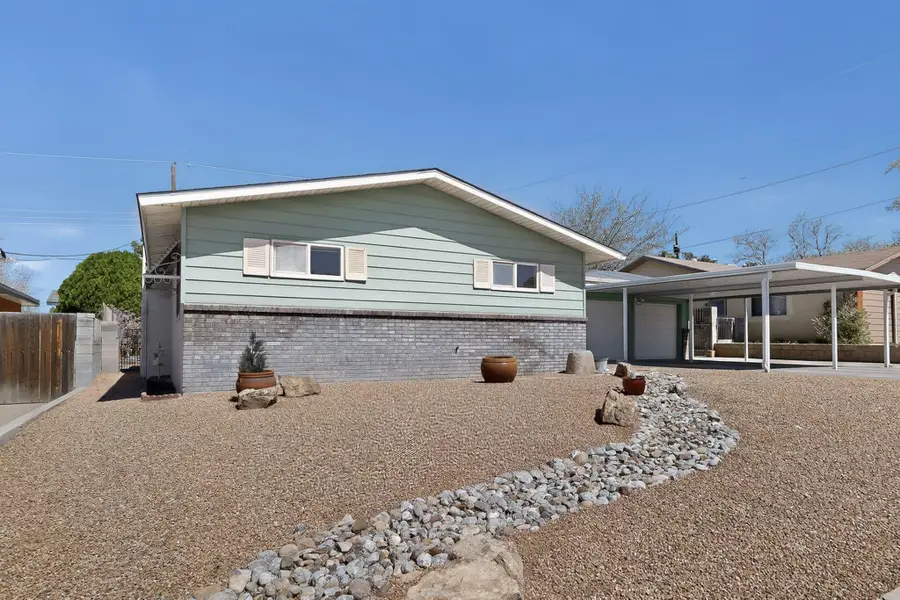 9605 Dona Marguerita Avenue Ne, Albuquerque, NM 87111 - #3