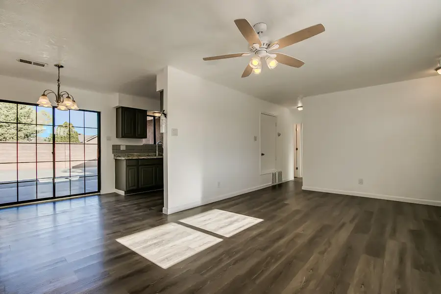 3919 San Isidro Street Nw, Albuquerque, NM 87107 - #3