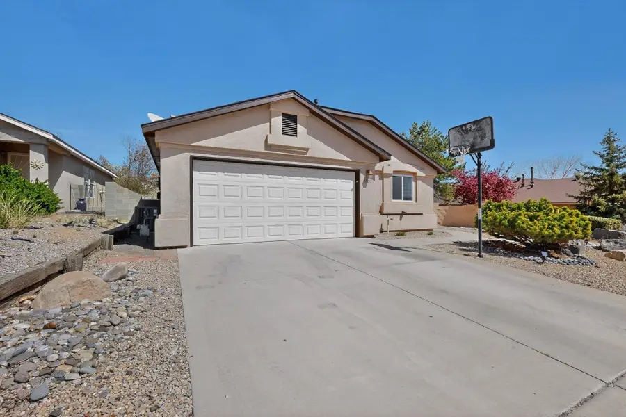 5715 Aida Road Nw, Albuquerque, NM 87114 - #3