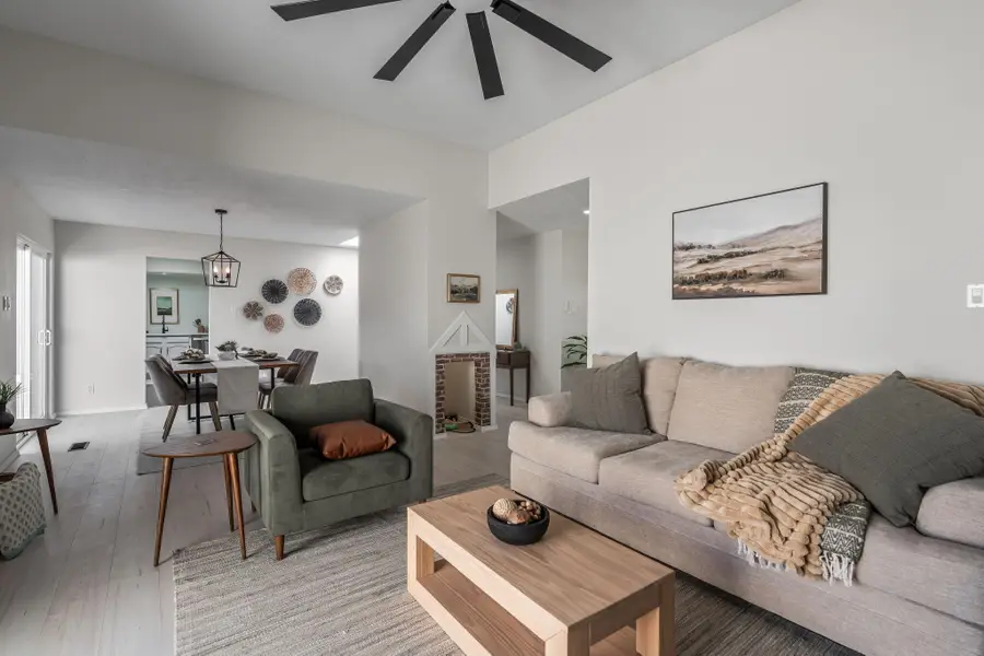 1701 Miracerros Place Ne, Albuquerque, NM 87106 - #2