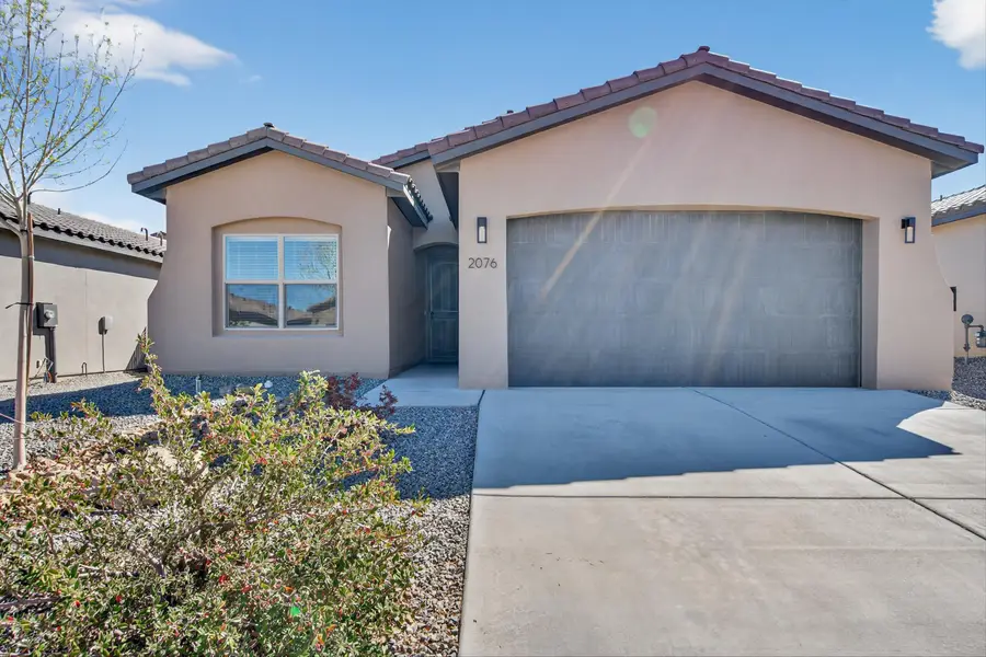 2076 Solara Loop Ne, Rio Rancho, NM 87144 - #2