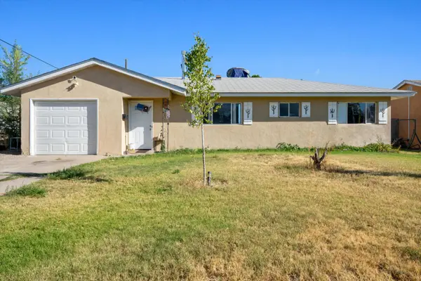 1016 Walker Drive Ne, Albuquerque, NM 87112