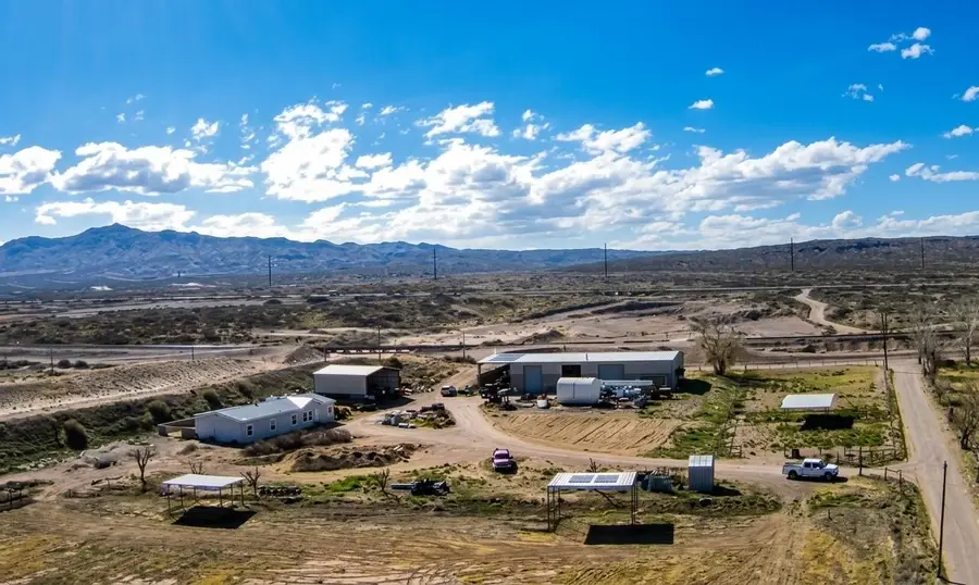 4 Hemingway Loop, San Acacia, NM 87831 - #2