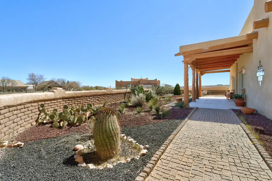 1701 Nez Perce Loop Ne, Rio Rancho, NM 87144 - #3