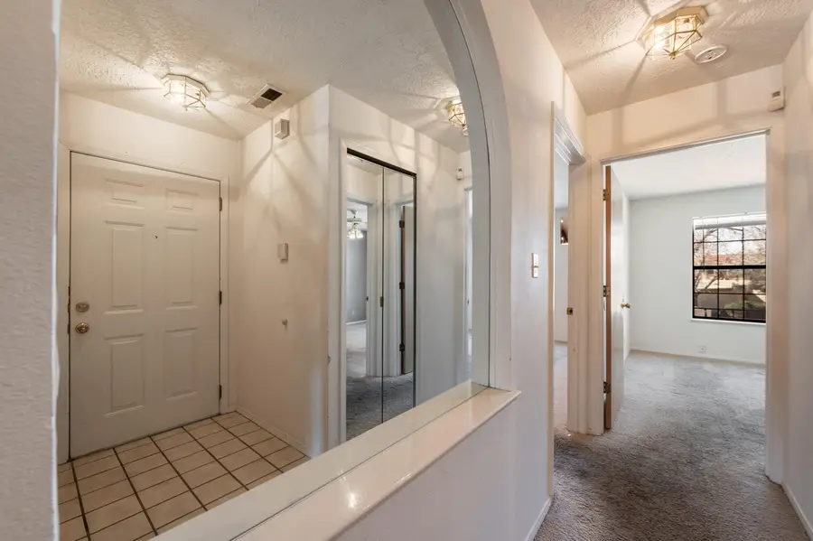 833 Country Club Drive Se #APT 2A, Rio Rancho, NM 87124 - #3