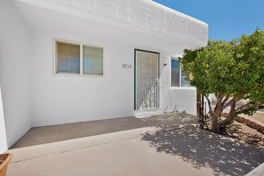 1804 Illinois Street Ne, Albuquerque, NM 87110 - #3