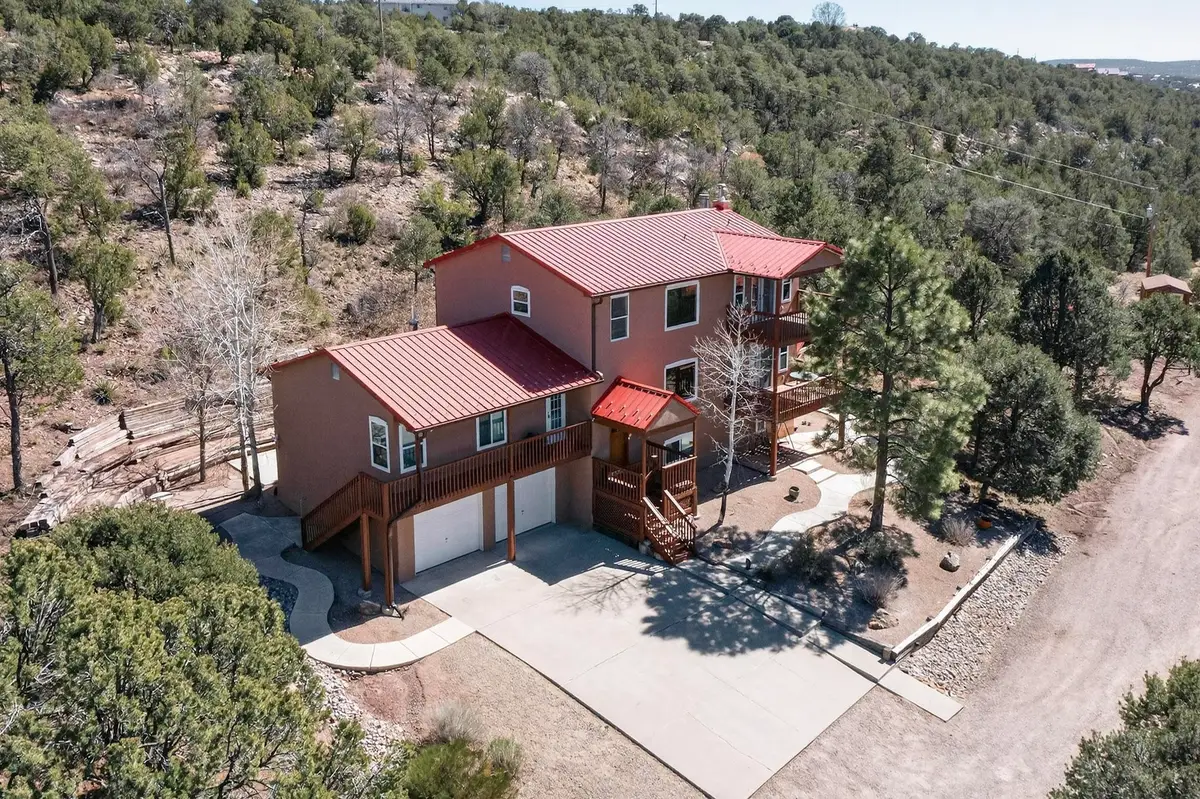 32 Camino De Avila, Tijeras, NM 87059 - #1